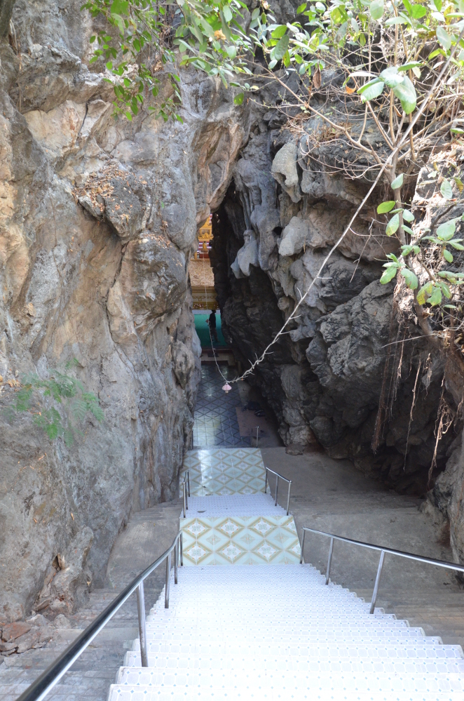 An amazing cave is found in the middle of the hill. More than 15 meters down the stairs and you find a big cave inside the hill