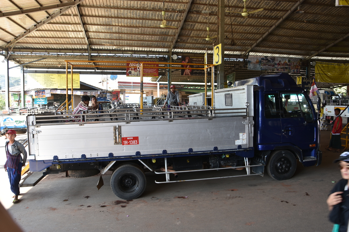 A truck ready to be loaded with passagers going up